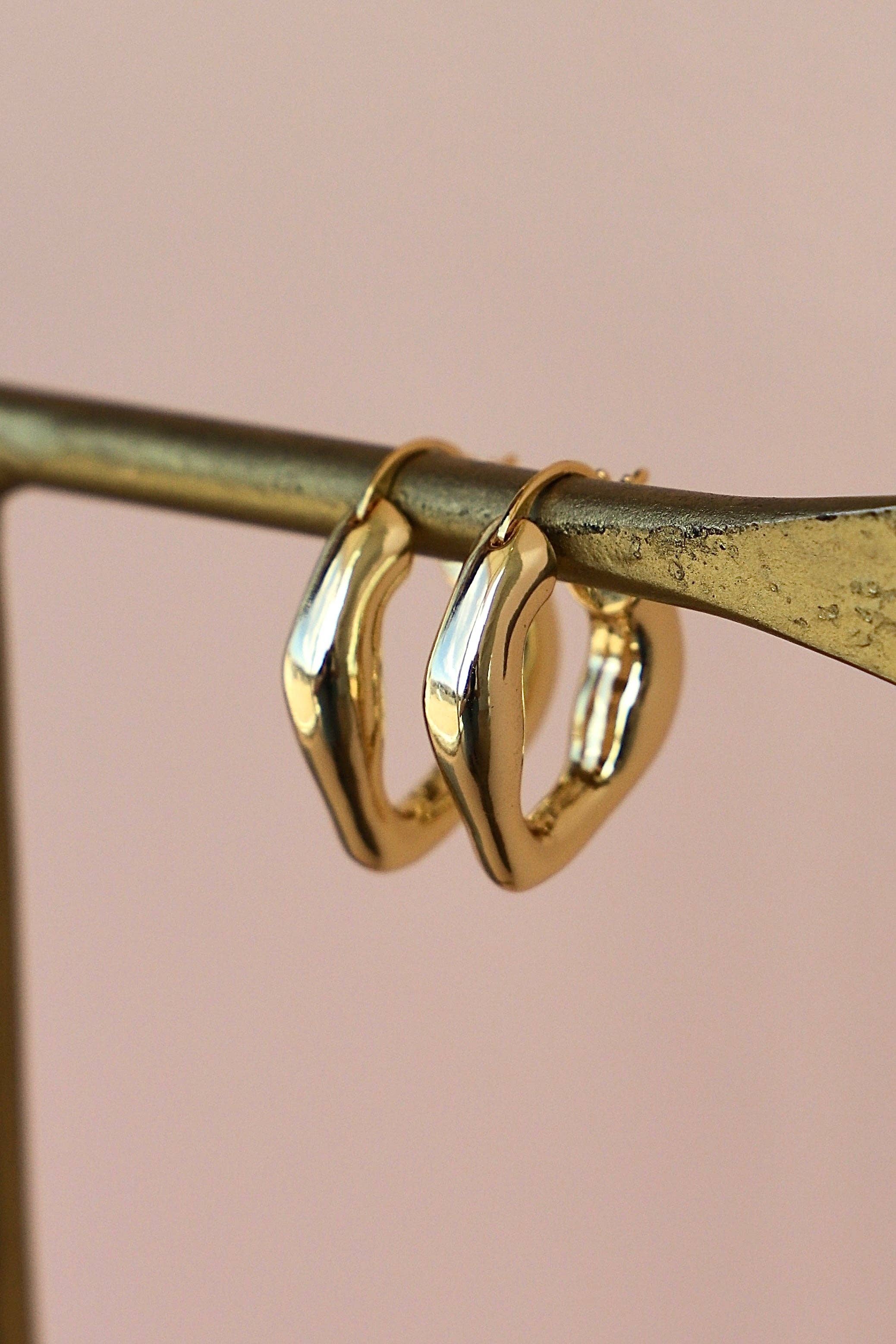 Gold Staple hoop earrings chunky 