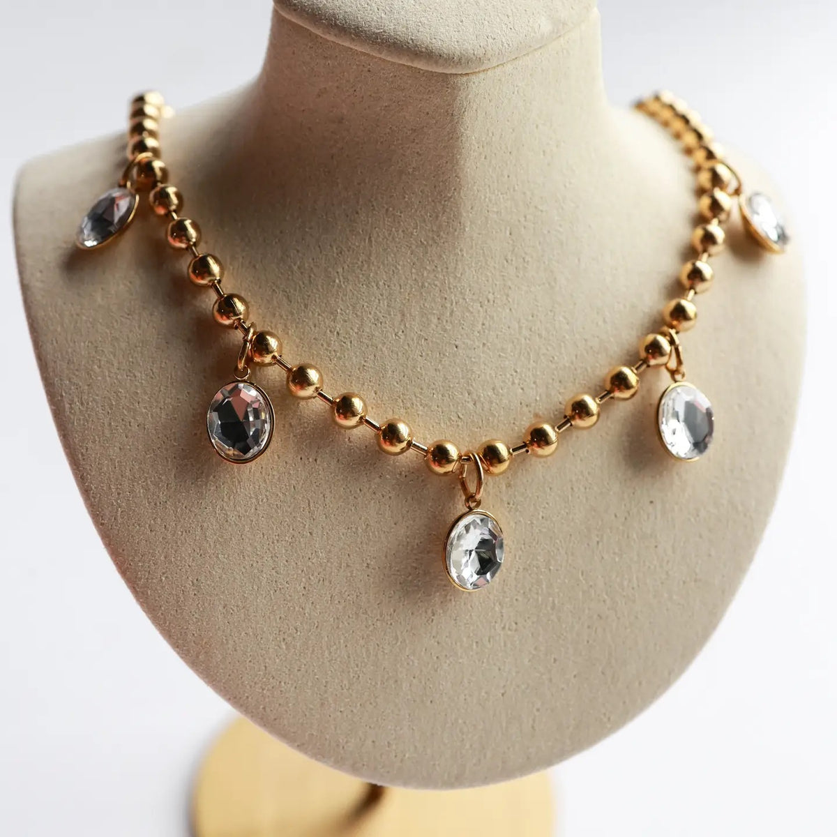 The Bejeweled Necklace